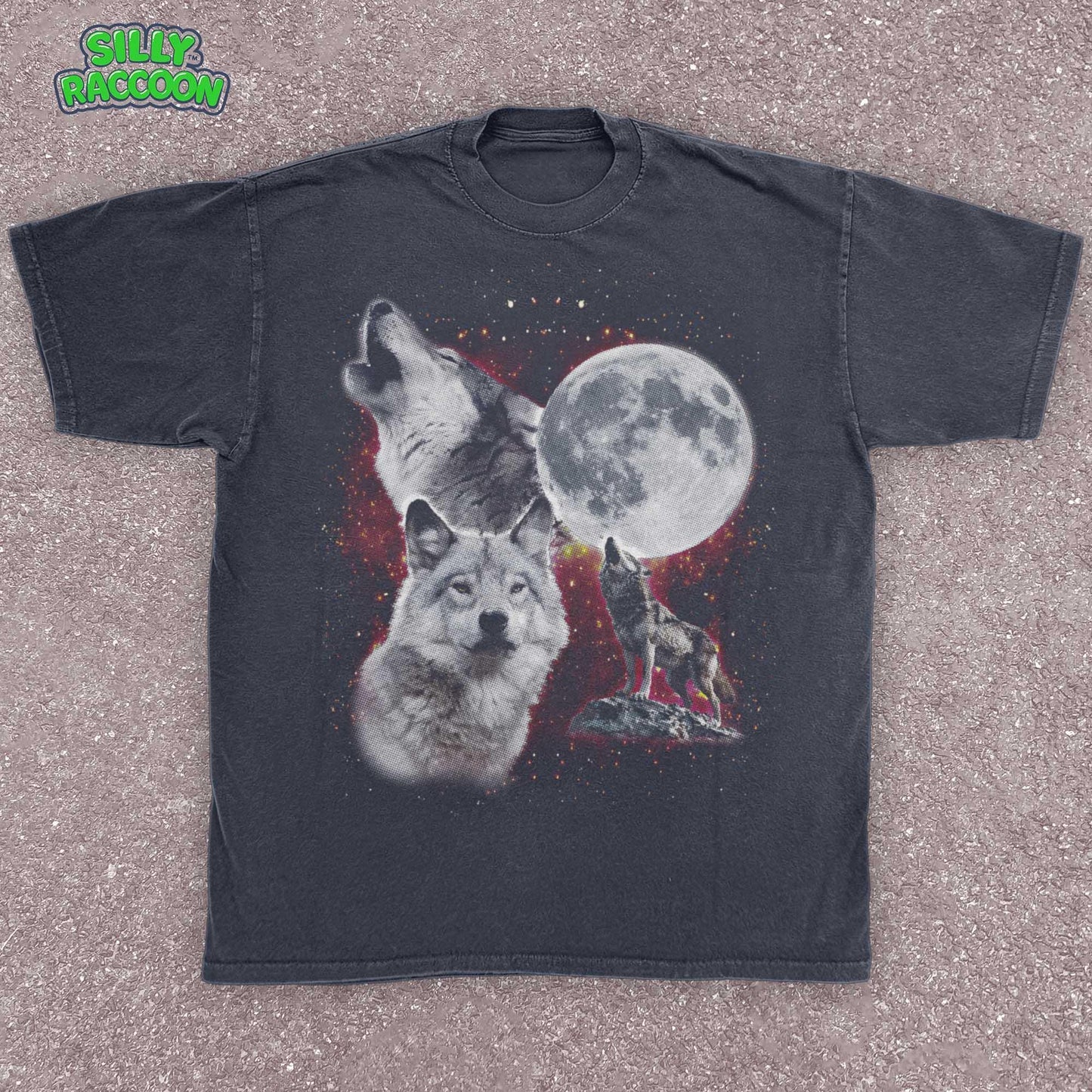 90s wolf moon shirt, vintage style grunge wolves graphic tee. Retro unisex t-shirt for animal and wildlife lovers. Features a moonlit night sky and wolf design. Comfort Colors tee, perfect gift.