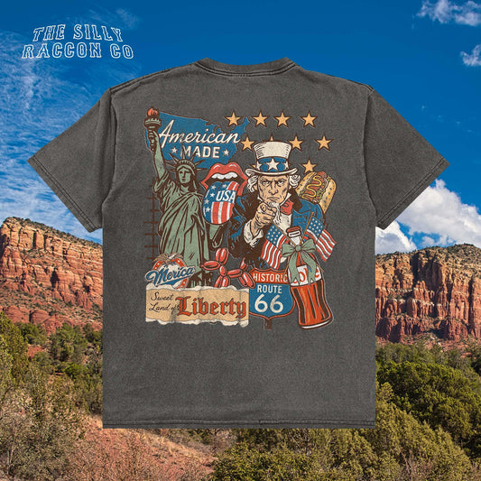 a t - shirt with an image of the statue of liberty on it